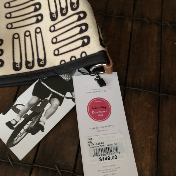 Petunia Pickle Bottom Tote - Picture 5 of 8